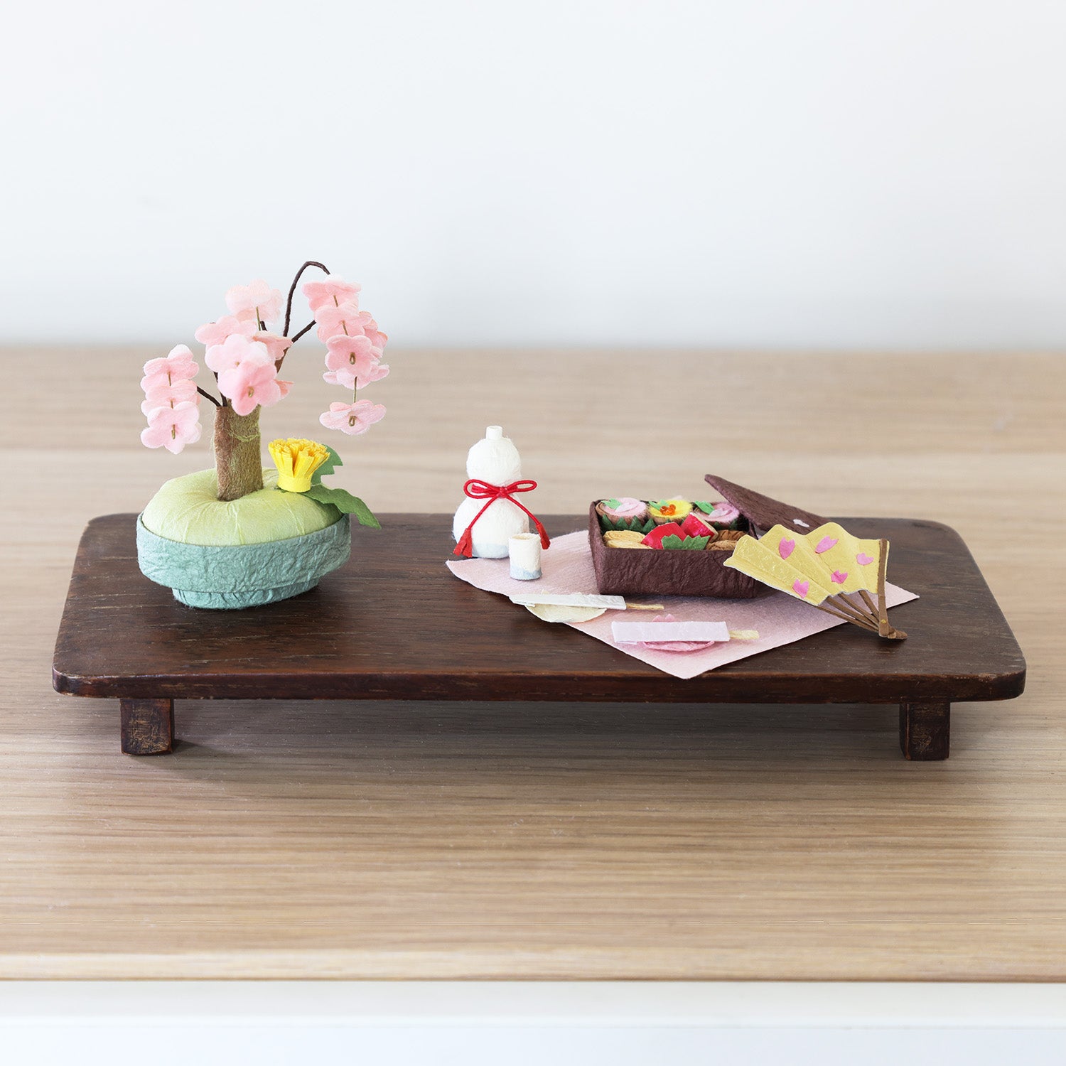 お盆セール　美品　らでんしだれ桜　文庫 期間限定値下げ 美品 らでんしだれ桜 文庫 ① 帯あり】小説 千本桜 弐 (