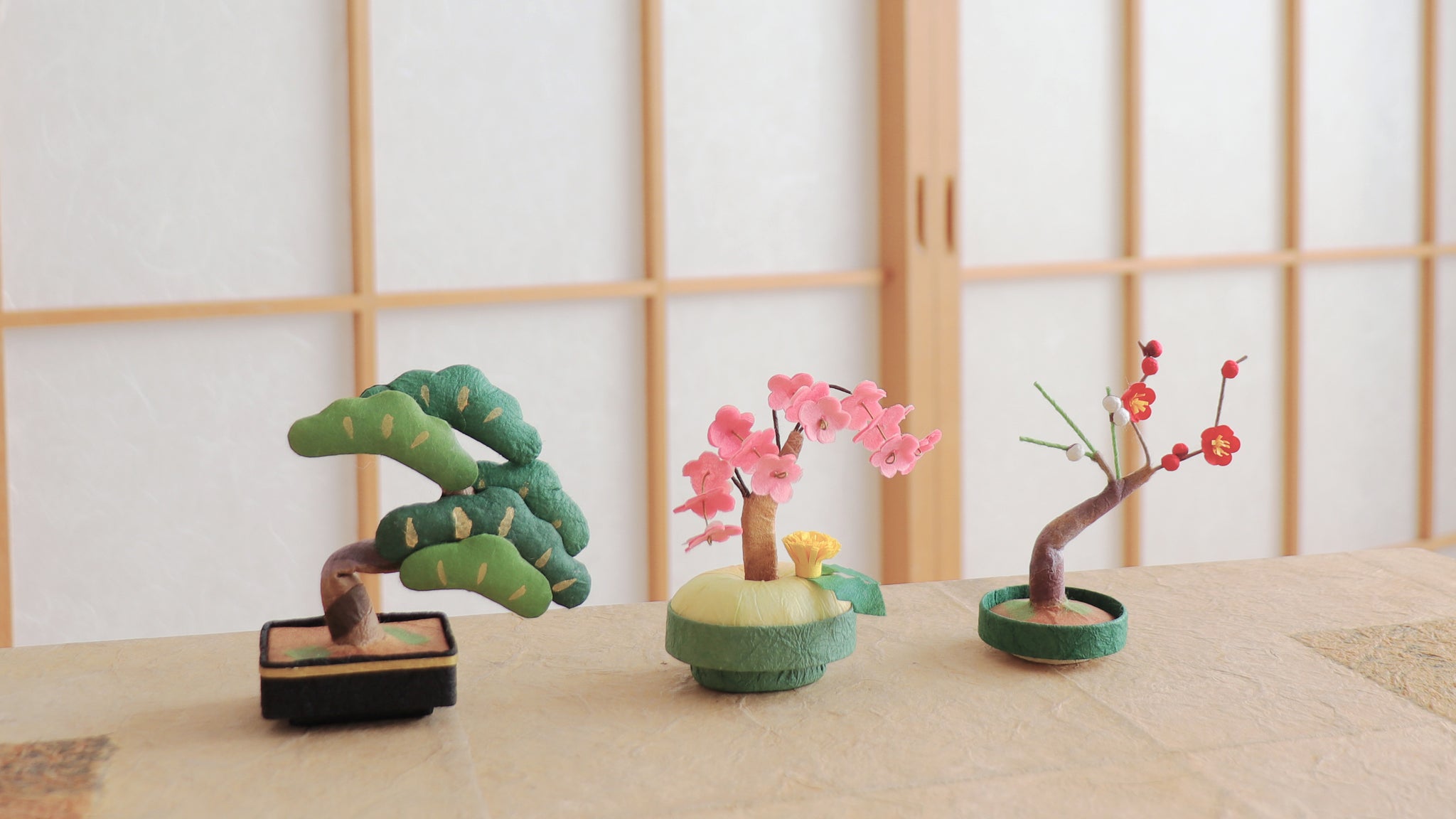 めでたや】ミニ盆栽 しだれ桜 – めでたやオンラインショップ